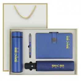 Custom promotional gift set